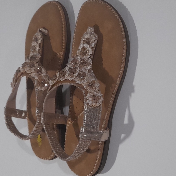 Volatile Floral Sandals